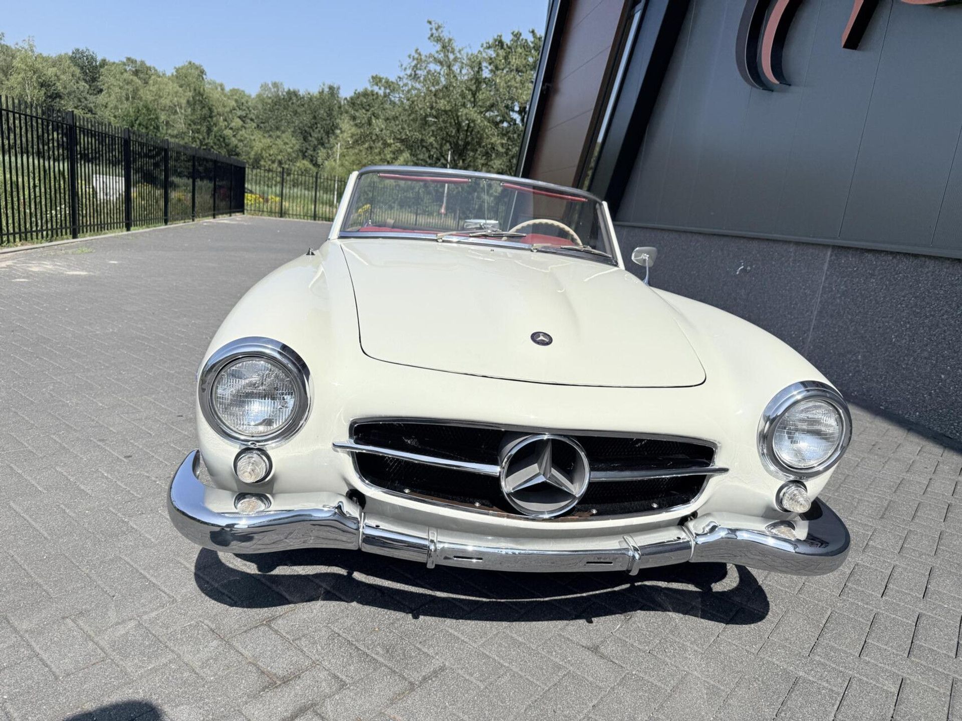 1959 Mercedes-Benz W121 190SL