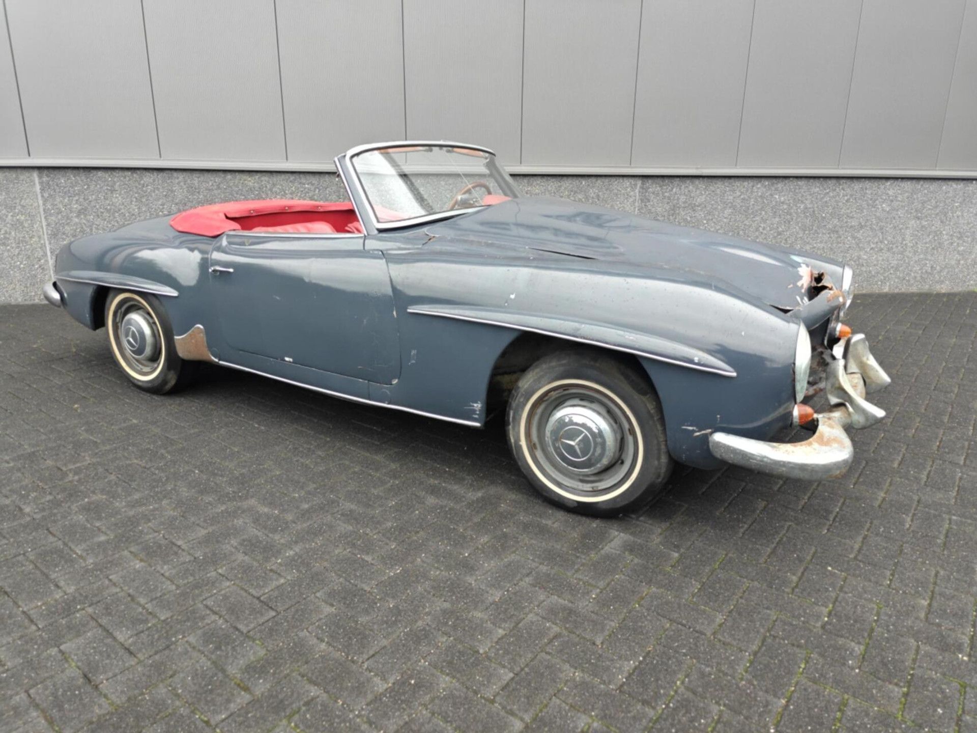 1957 Mercedes-Benz W121 190SL