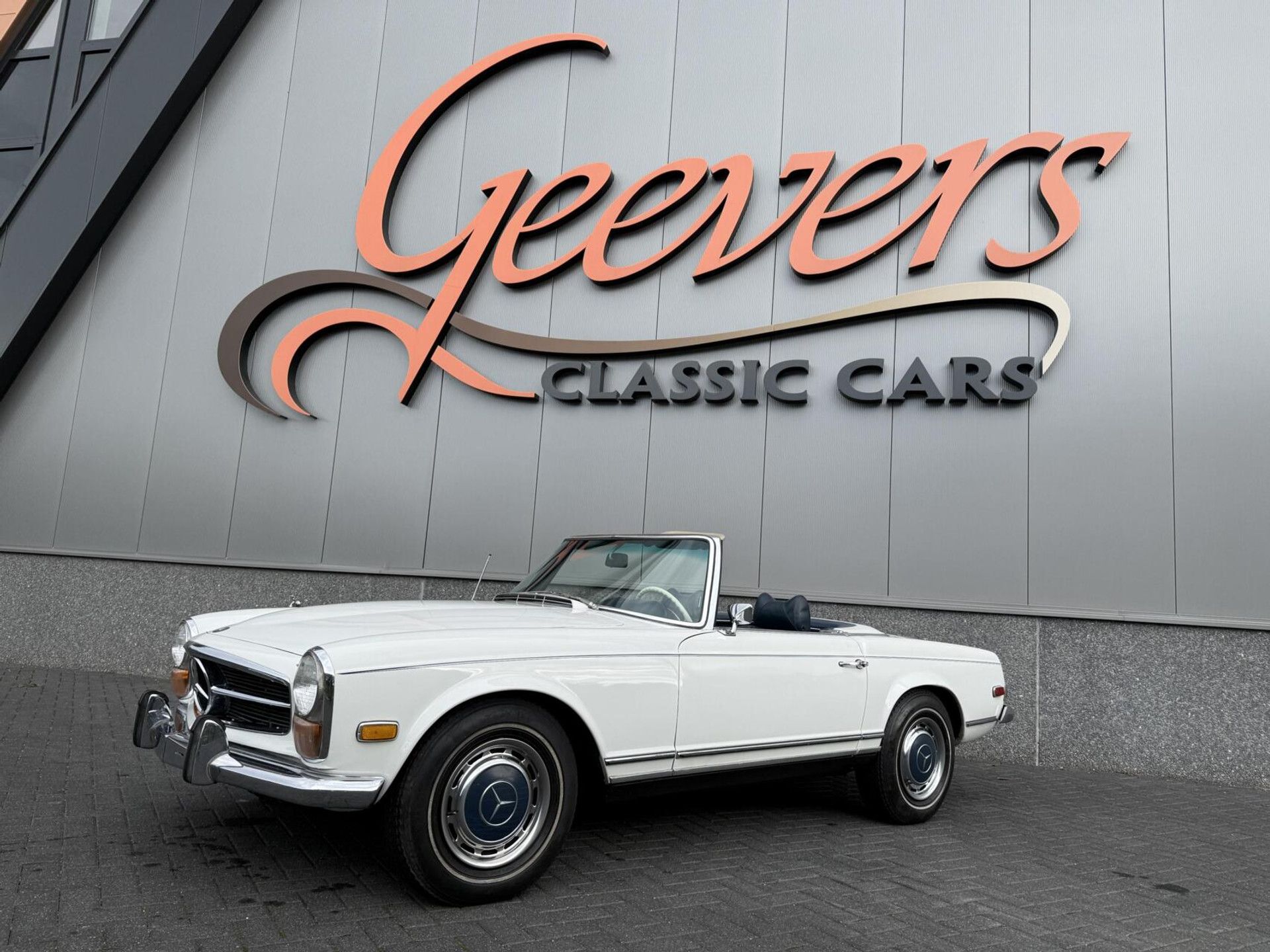 1971 Mercedes-Benz W113 Pagode