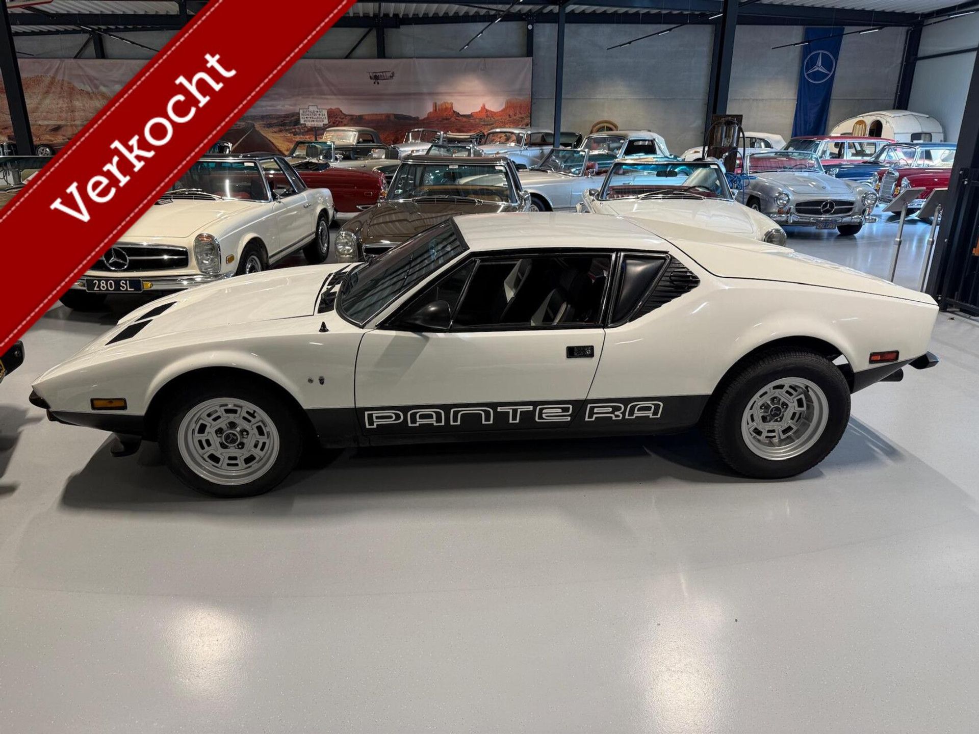 1974 De Tomaso Pantera Coupe